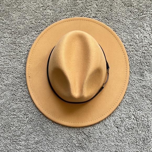 Fedora -Adjustable - Picture 2 of 3